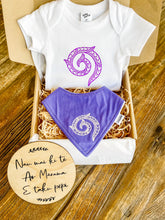 Load image into Gallery viewer, Girl&#39;s Medium Gift Box
